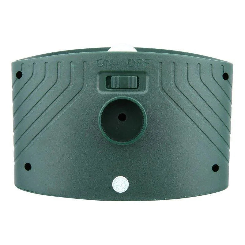 Southern Chic Ultrasonic Solar Deer Repeller – Motion Sensor Animal Deterrent for Garden & Yard