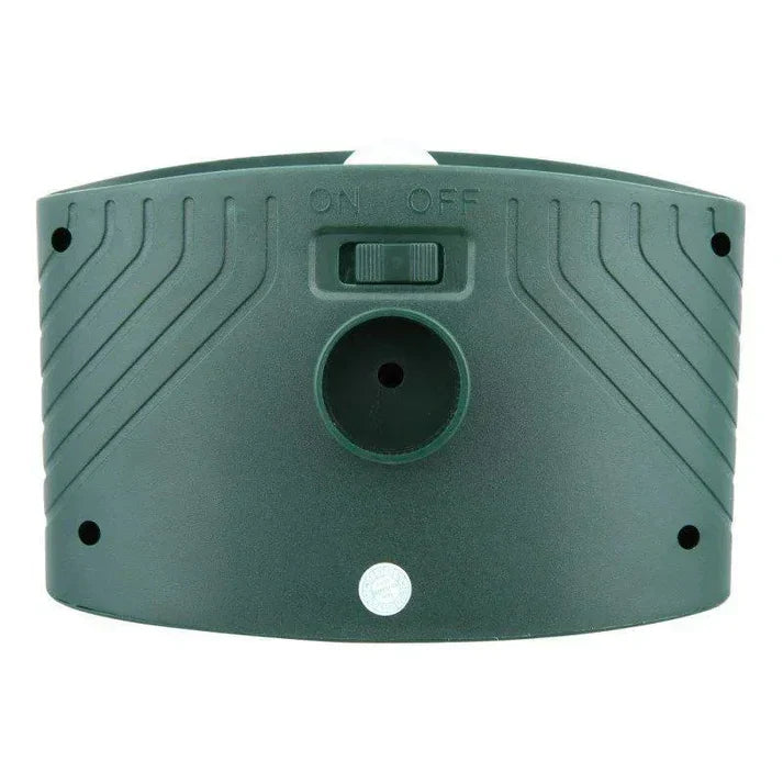 Southern Chic Ultrasonic Solar Deer Repeller – Motion Sensor Animal Deterrent for Garden & Yard